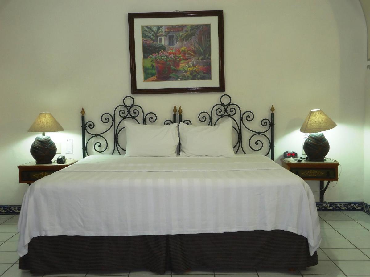 Concierge Plaza Hotel
