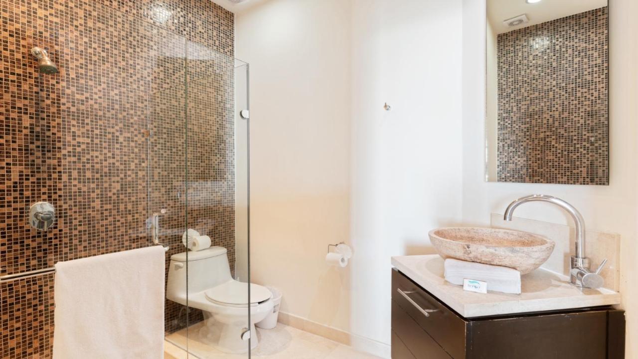 Encanto Living & Luna Blanca Apartment