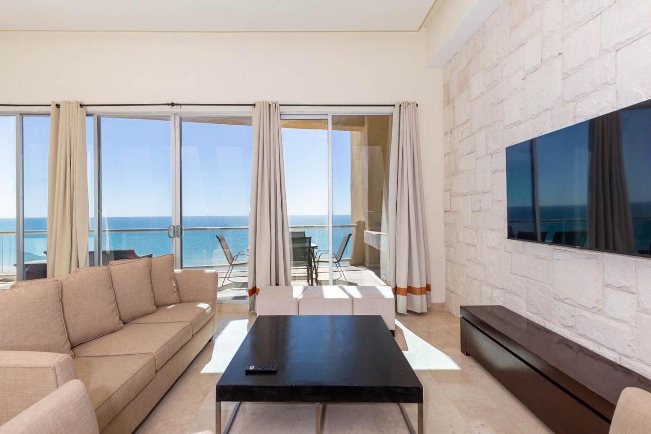 Encanto Living & Luna Blanca