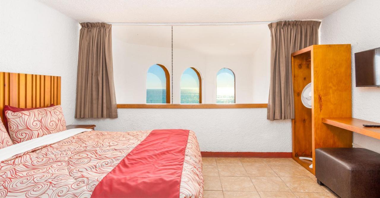 Hotel Puerto Nuevo Baja & 4*