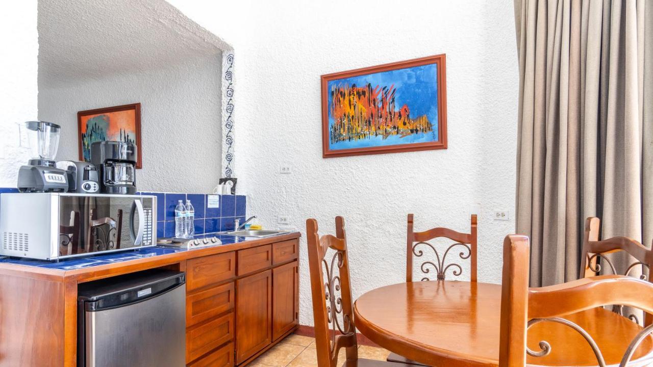 Puerto Nuevo Baja & 4*