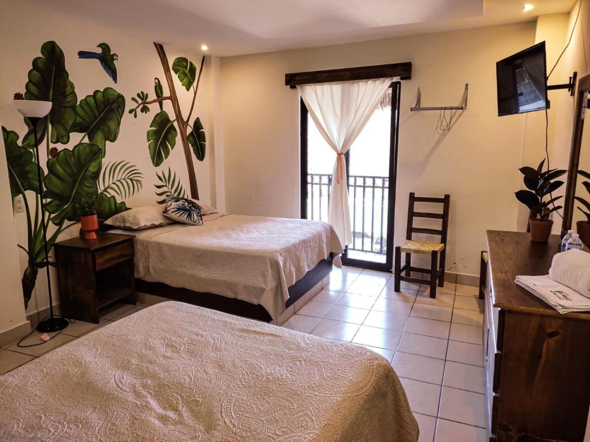Cafenaranja Hotel 2*