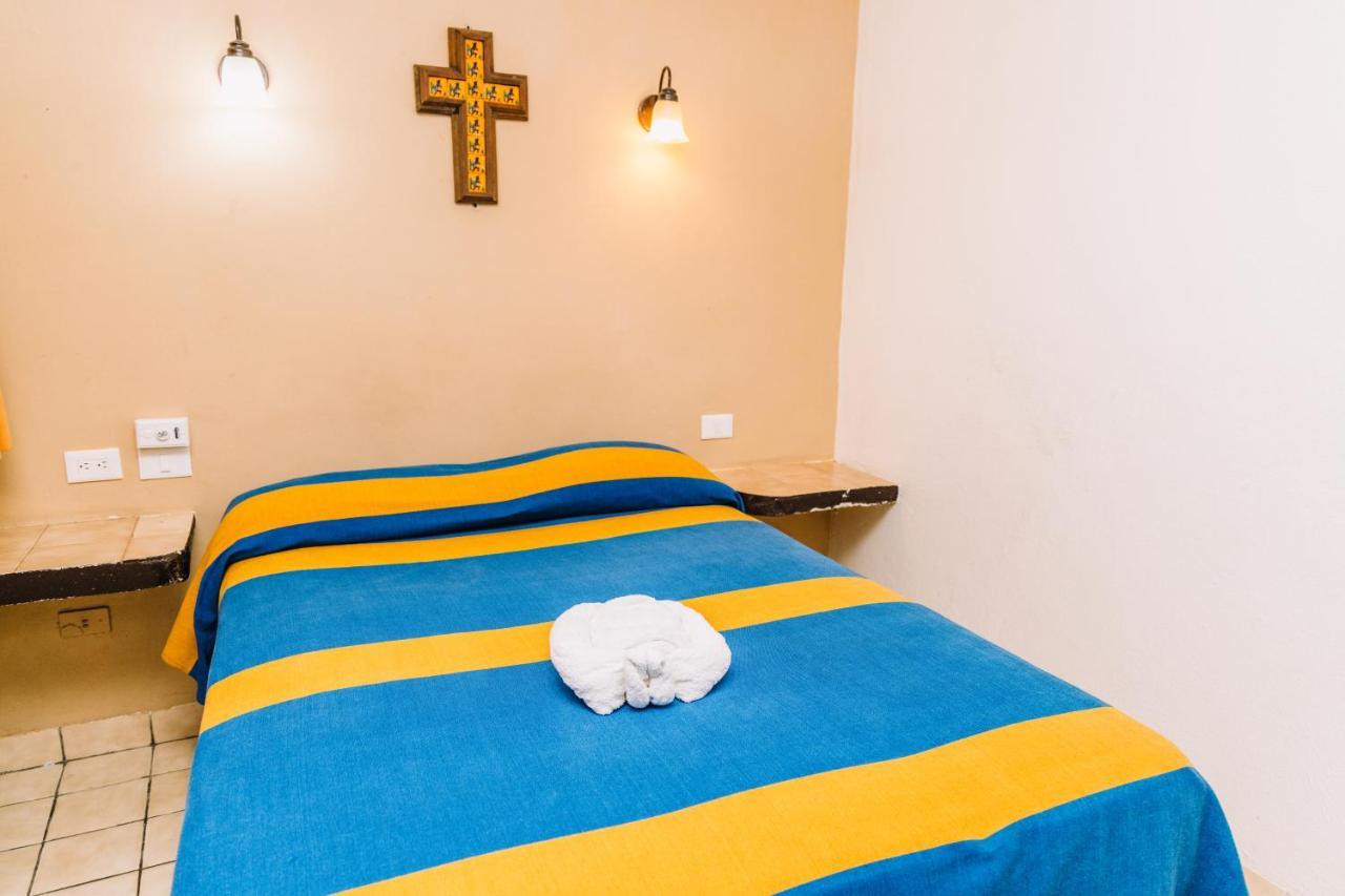Hotel Cervantino 2*