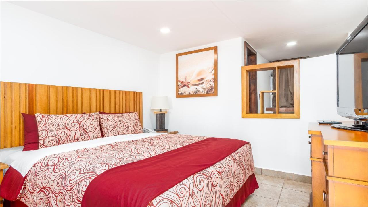 Puerto Nuevo Baja & Hotel 4*