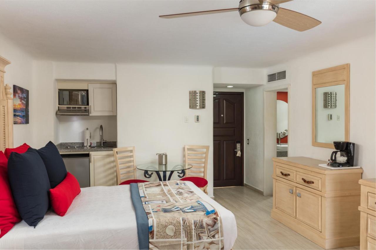 Marina Fiesta & Spa, A La Carte Optional Resort 5*