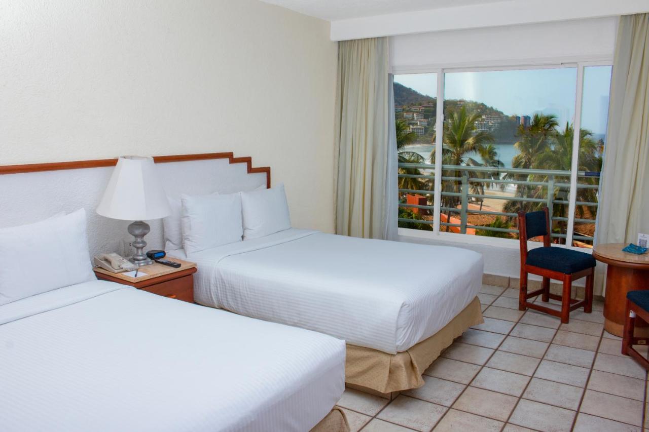 Emporio Ixtapa Hotel