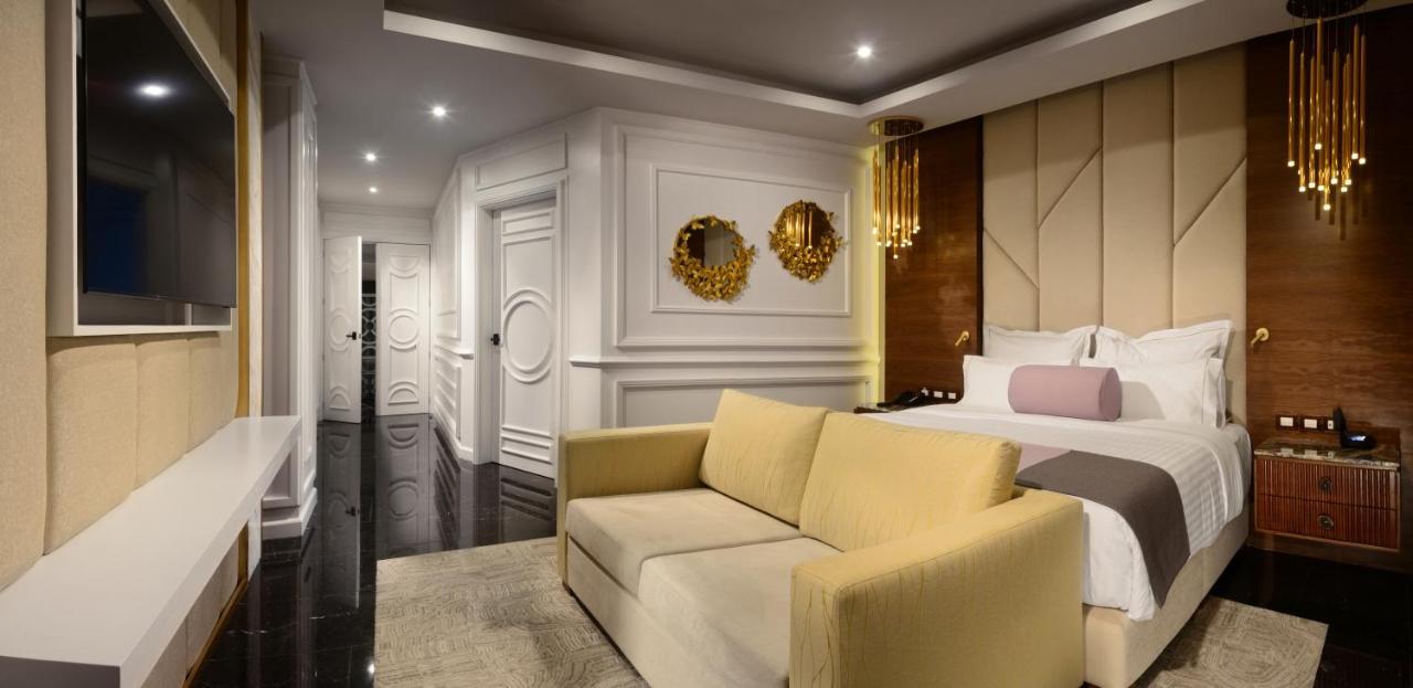 & Mansion Solis By Hotsson Hotel