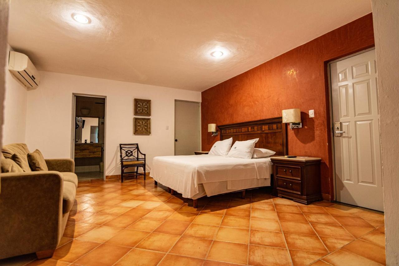 Maria Jose Hotel