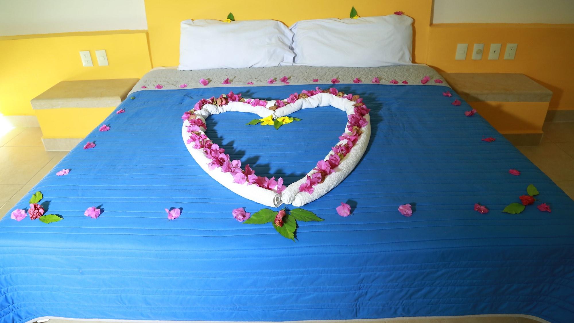 Ixzi Hotel 4*
