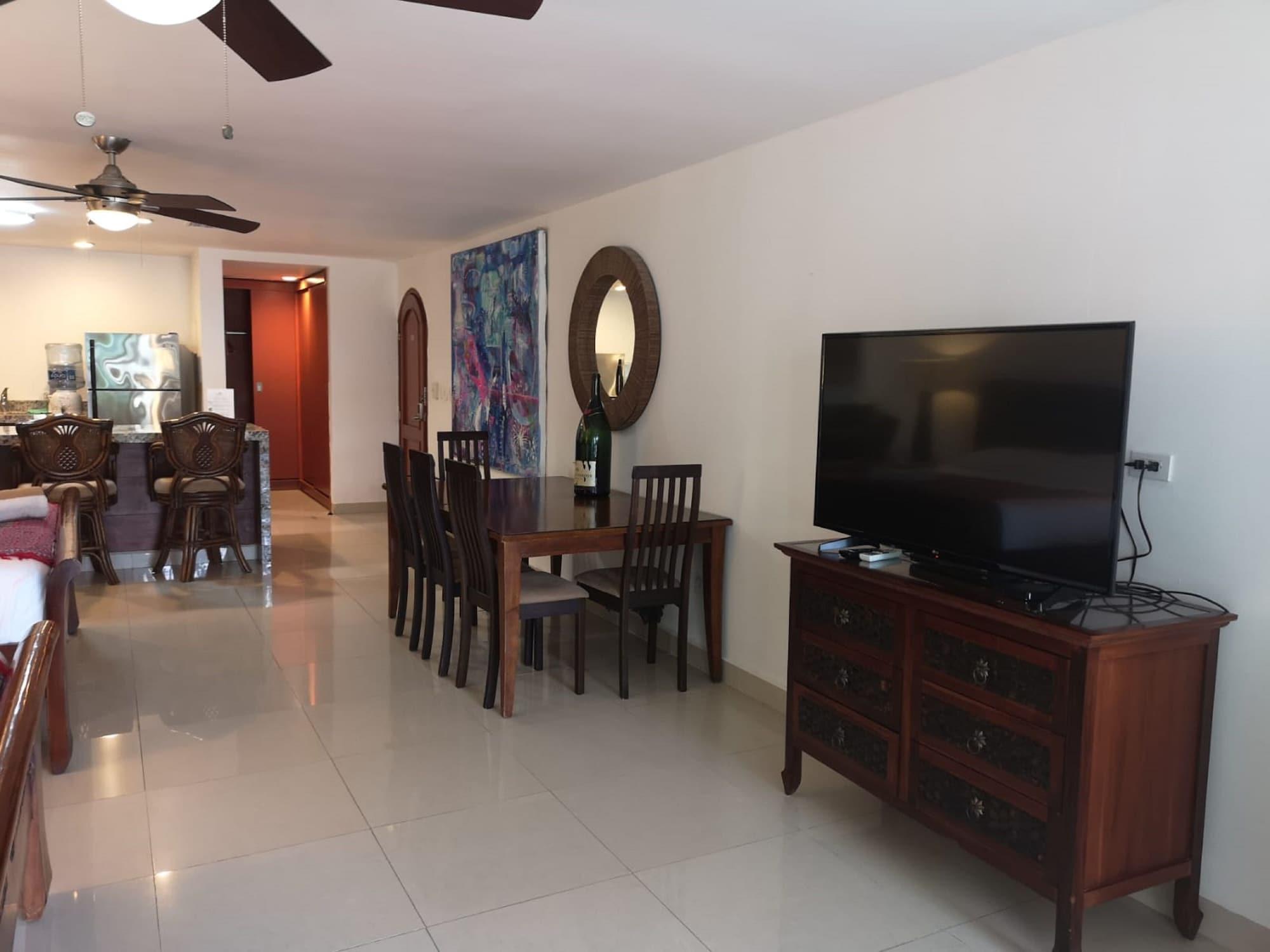 Aparthotel Aventuras Club 4*