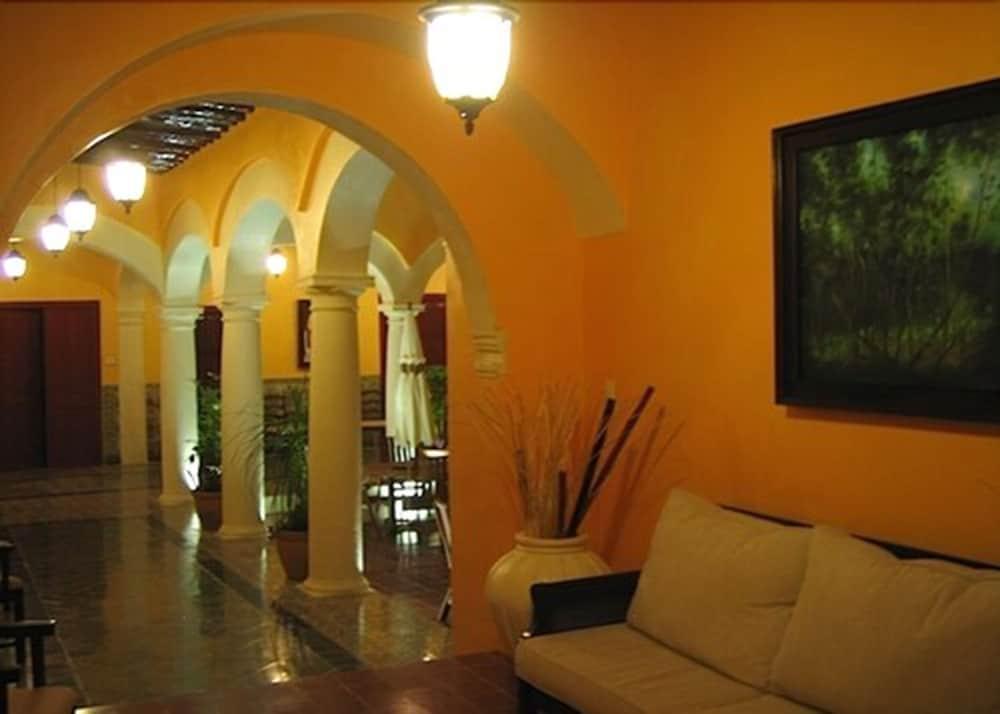 Castelmar Hotel 4*