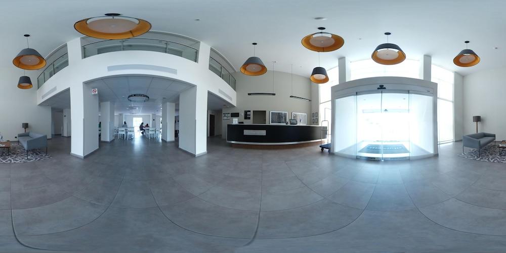 Hotel Express By Marriott 4*