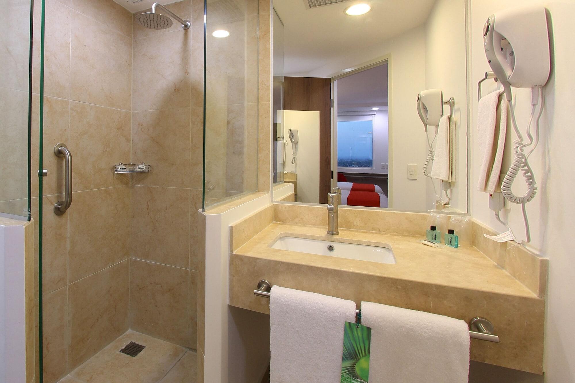 One Hotel 3*