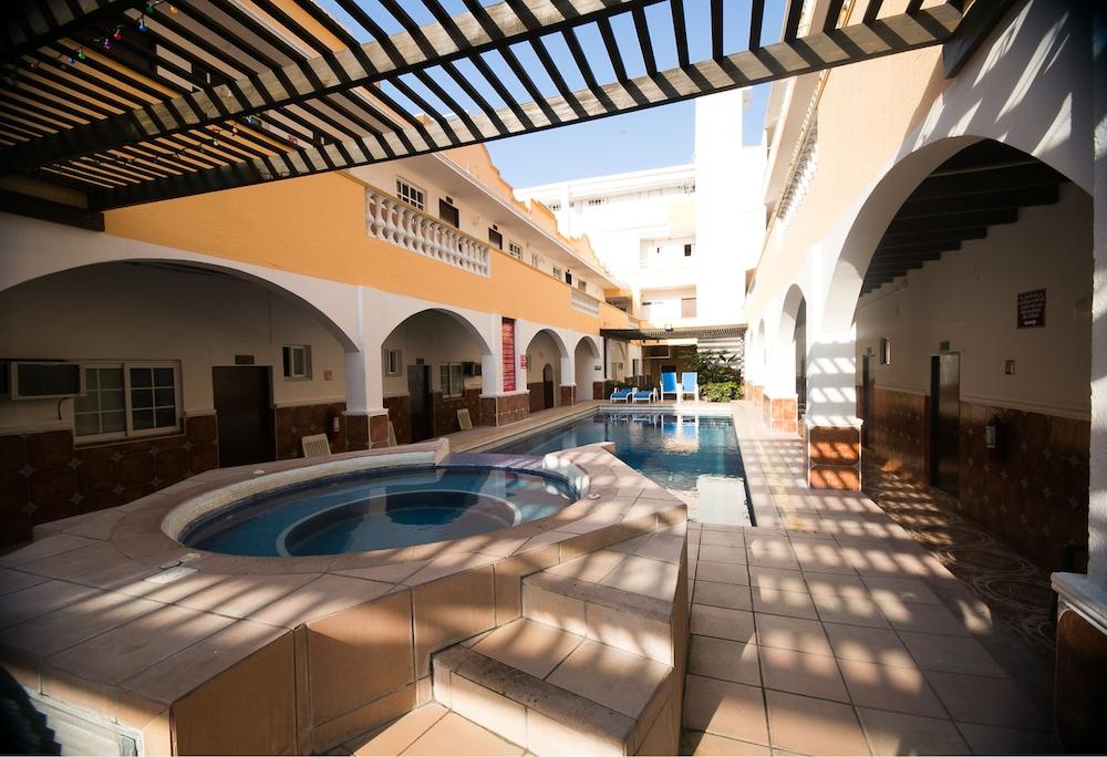 Real Del Mar Hotel 3*