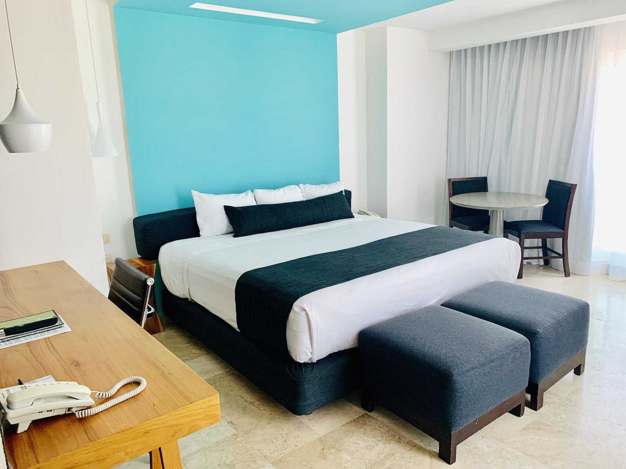 Rivoli Select Hotel 4*