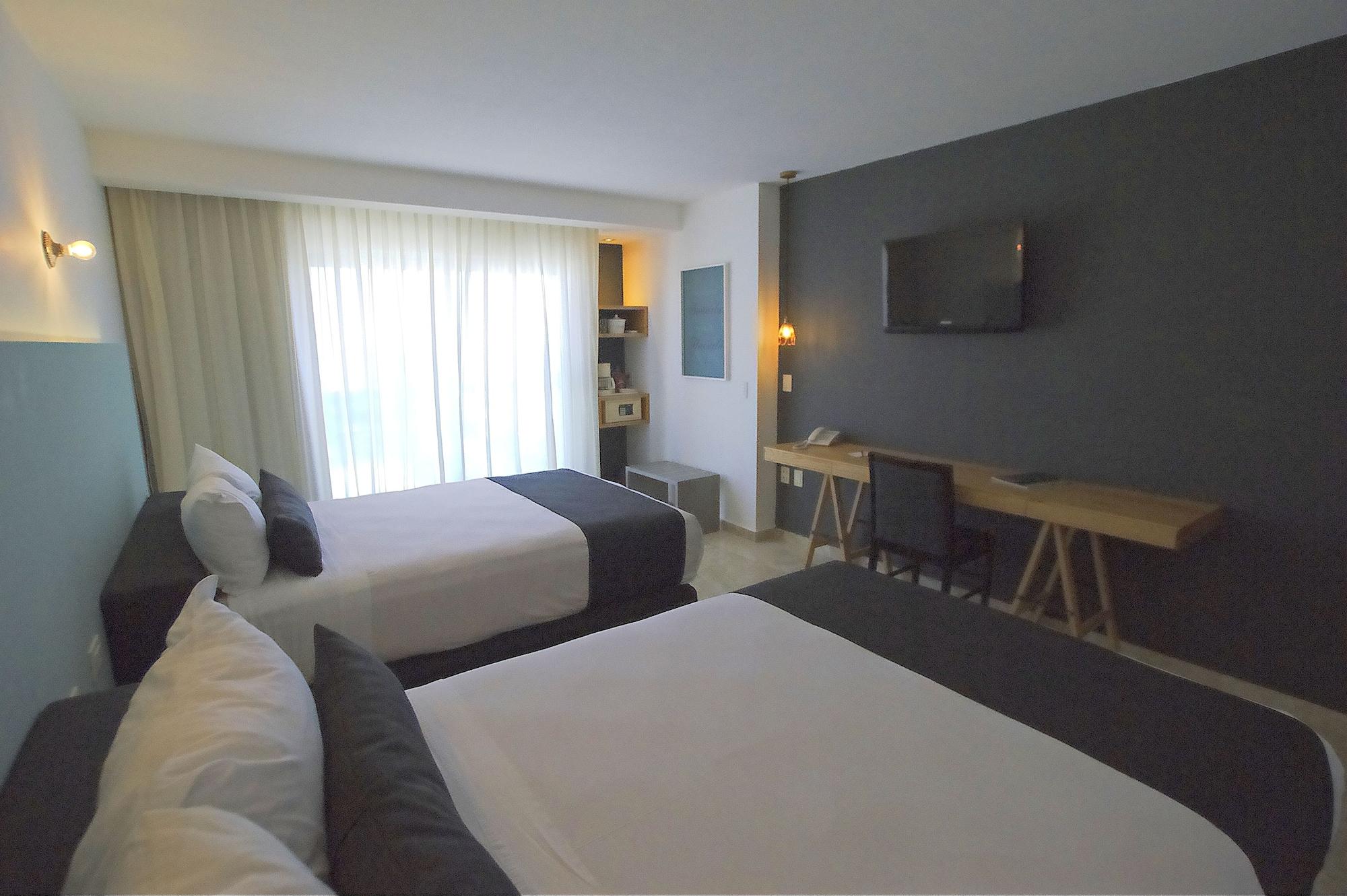 Rivoli Select Hotel 4*