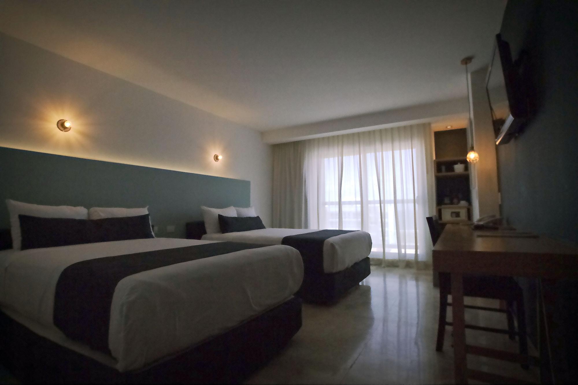 Rivoli Select Hotel