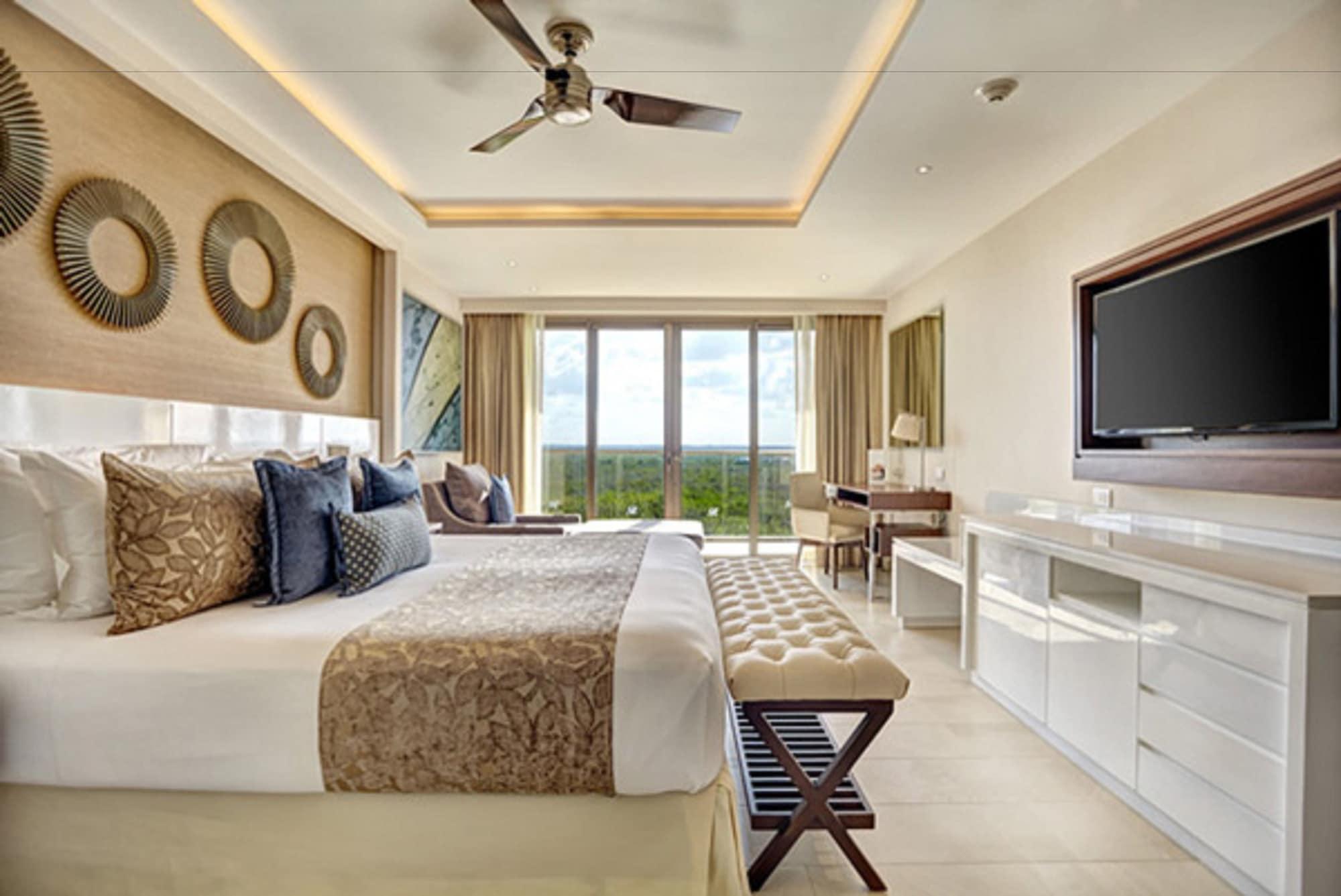 Hideaway At Royalton Riviera Cancun (Adults Only) Hotel