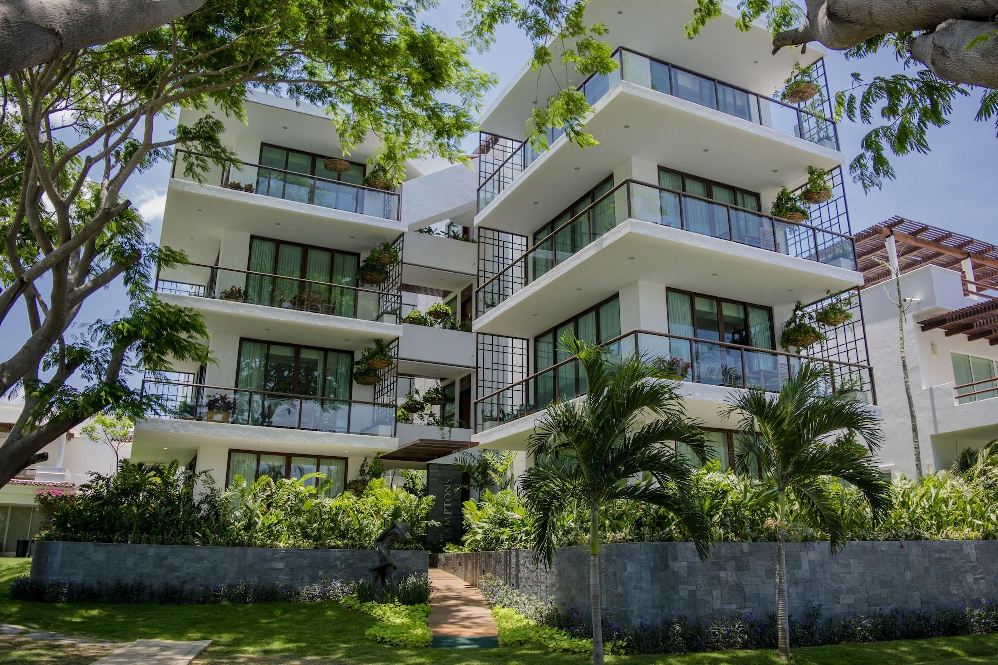 Kovay Gardens Hotel 4*