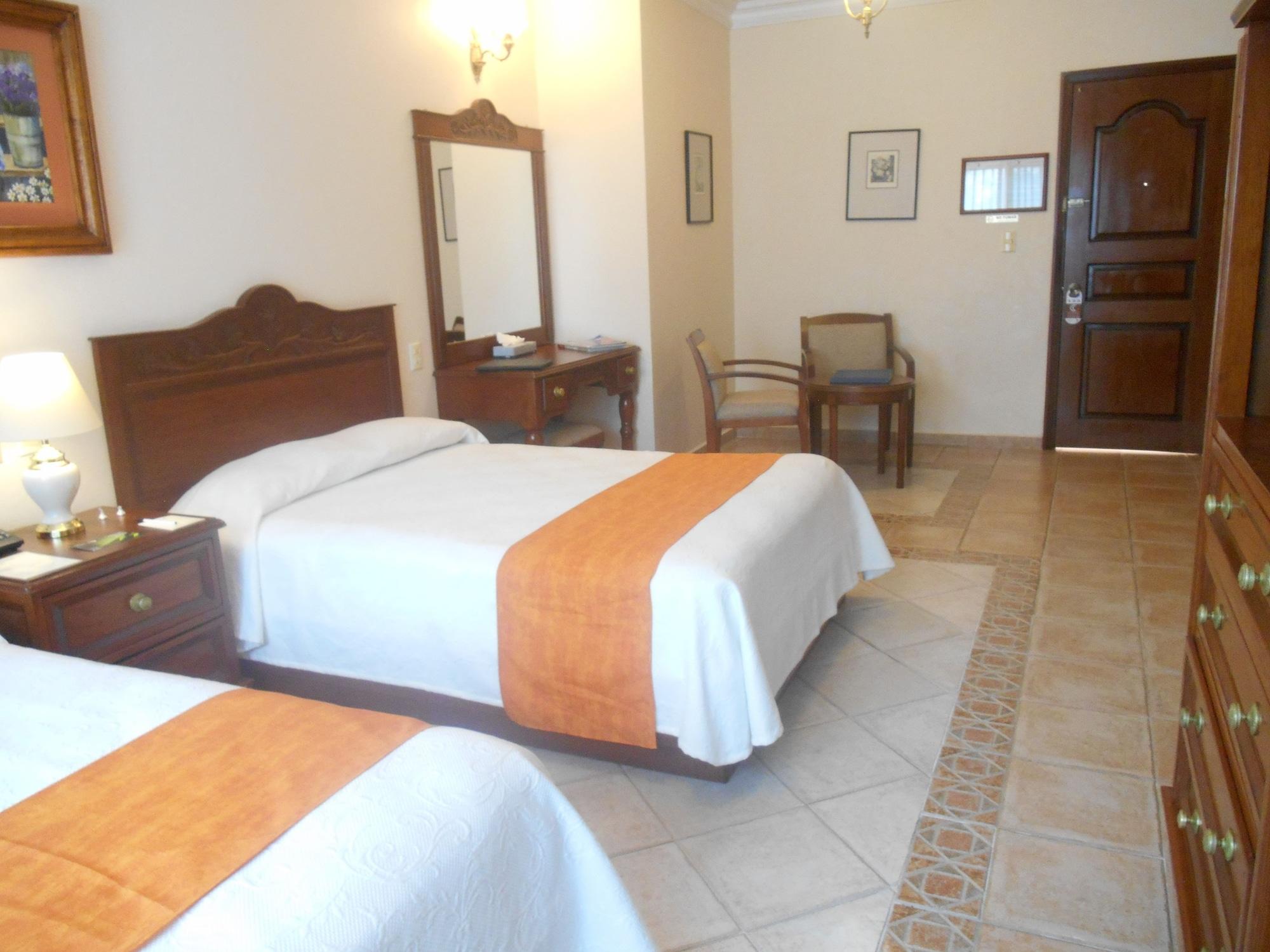 Hotel Vista Hermosa 5*