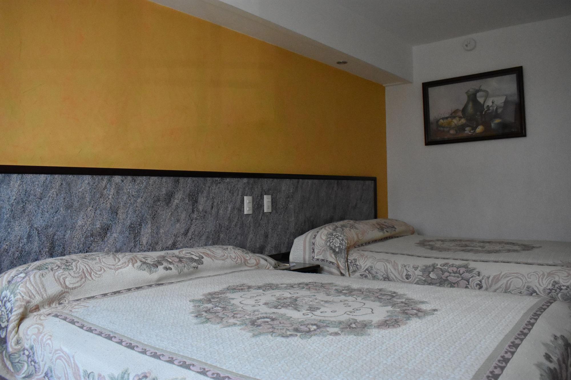 Hotel Baluarte 3*