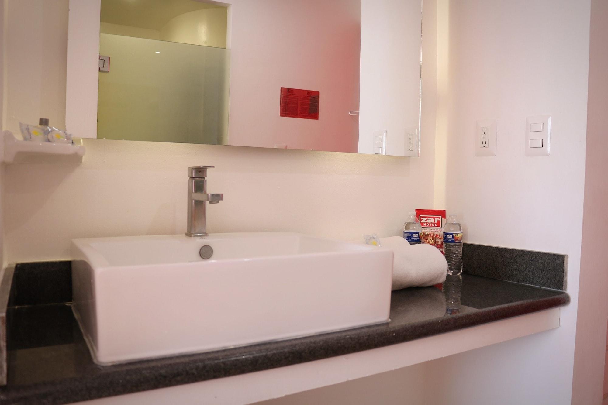 Zar Hotel