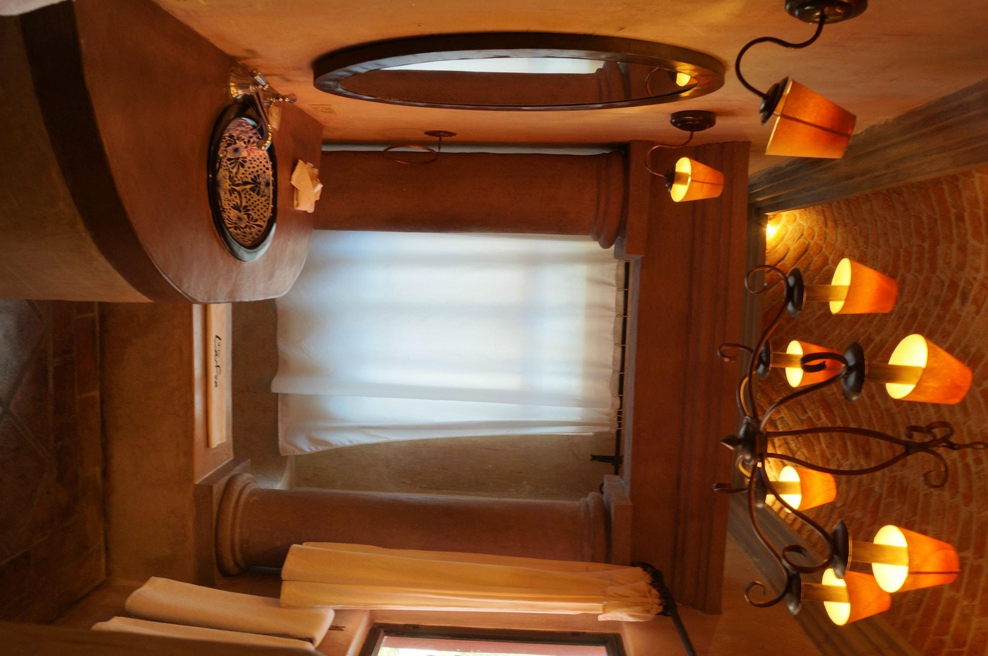 Casa Luna Boutique 3*