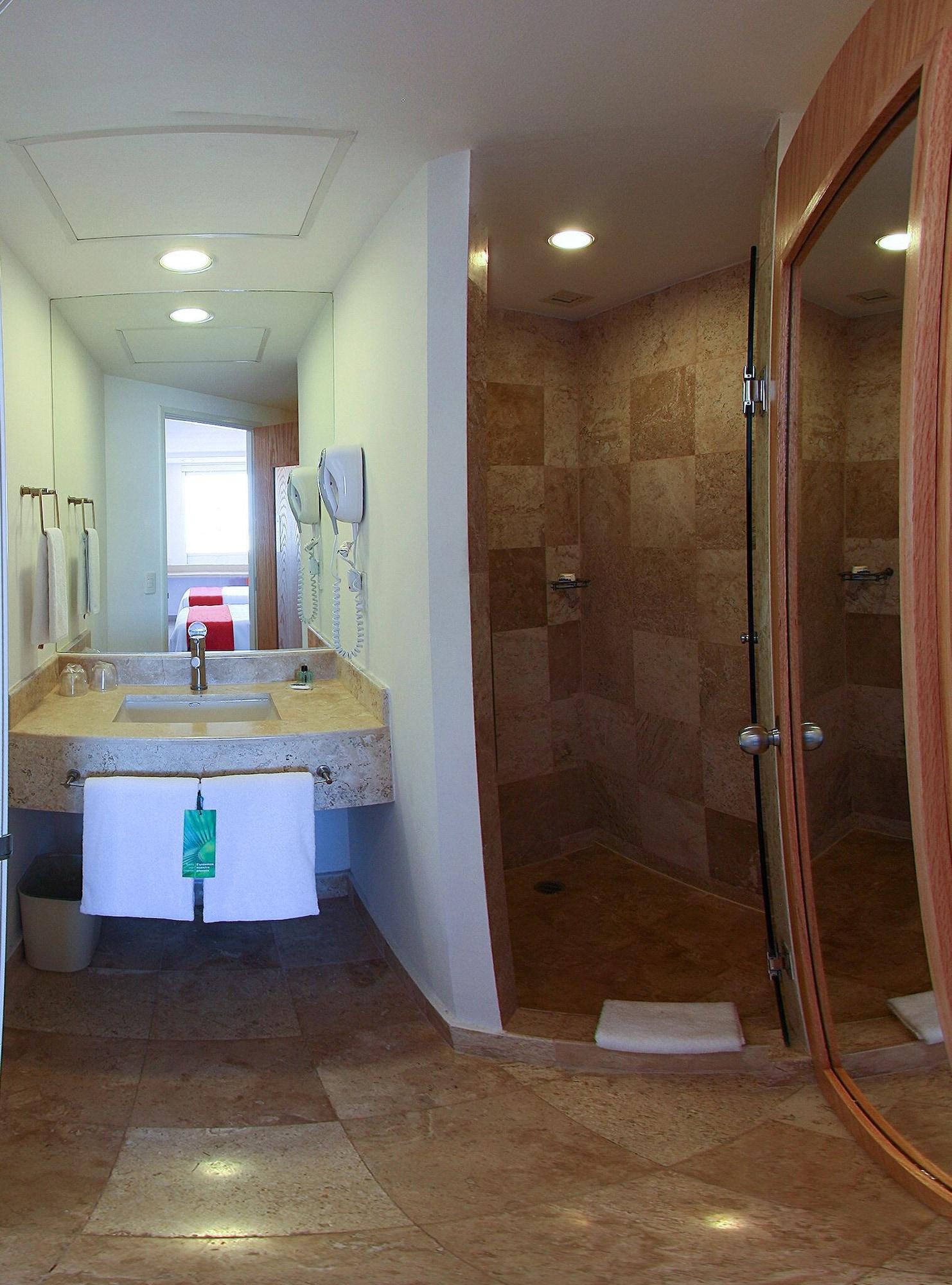 One Concordia Hotel 3*