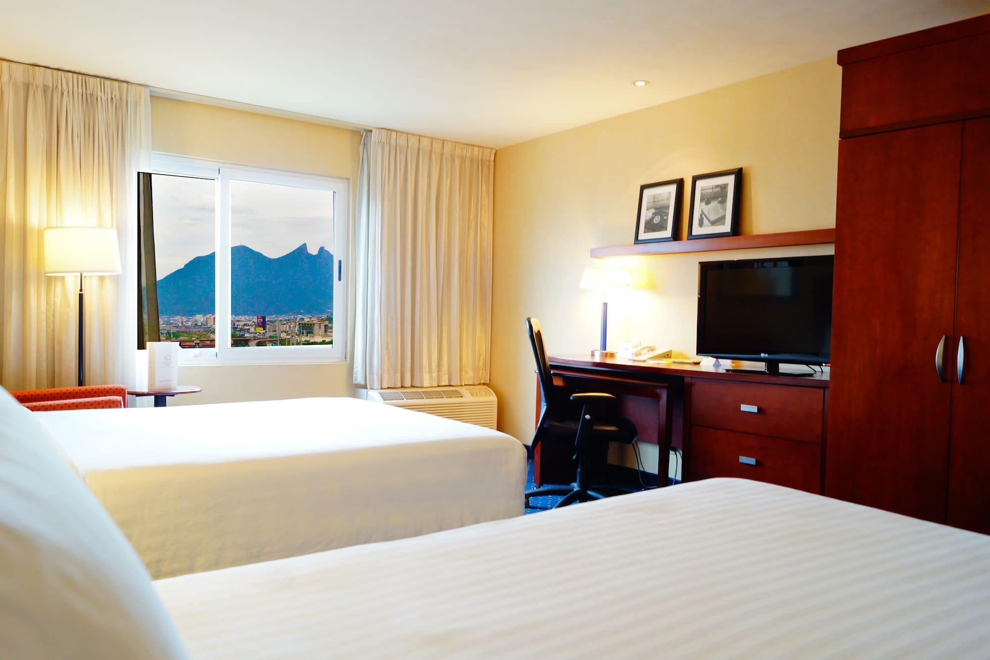 Courtyard San Jeronimo 4*
