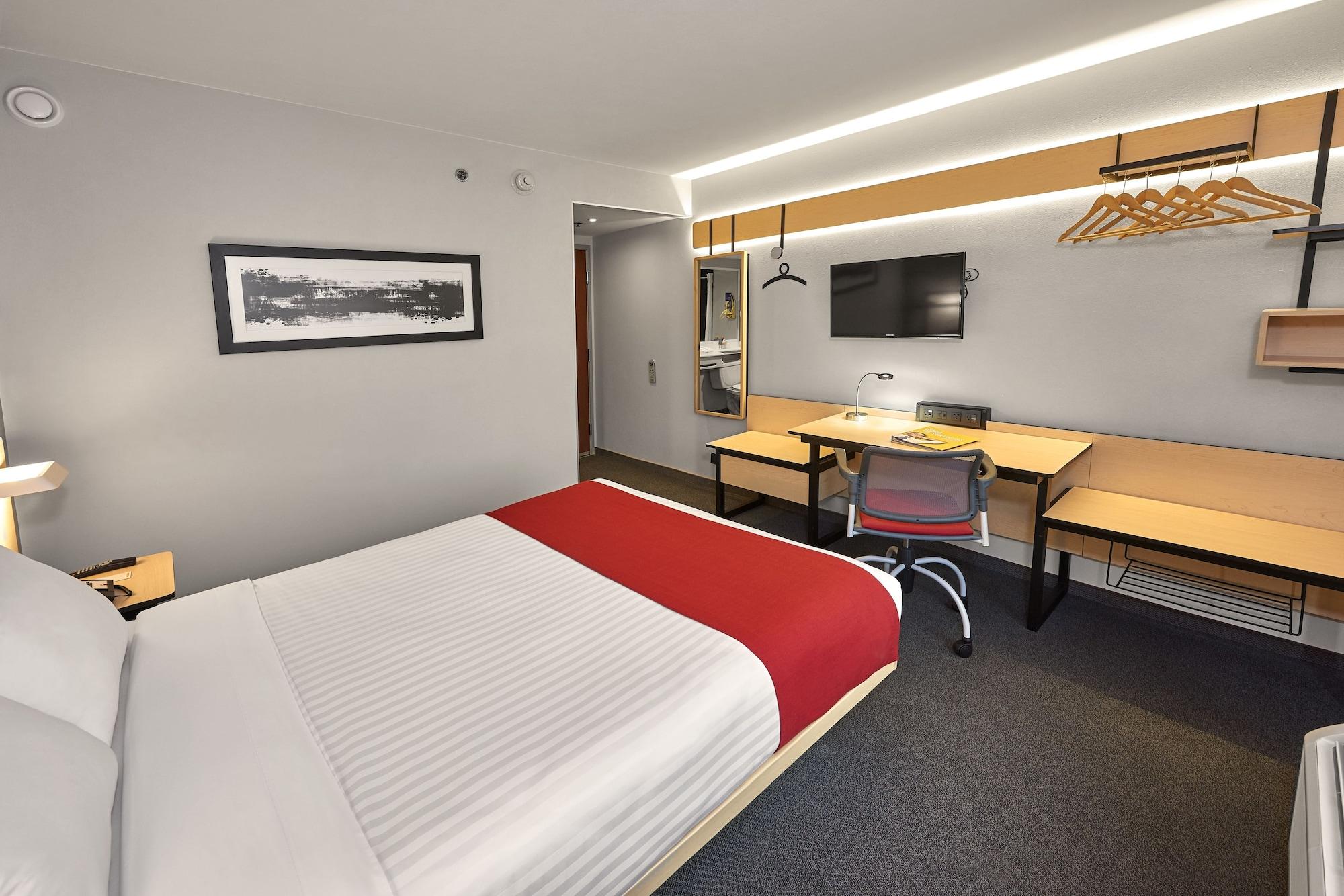 Hotel Express By Marriott 3*