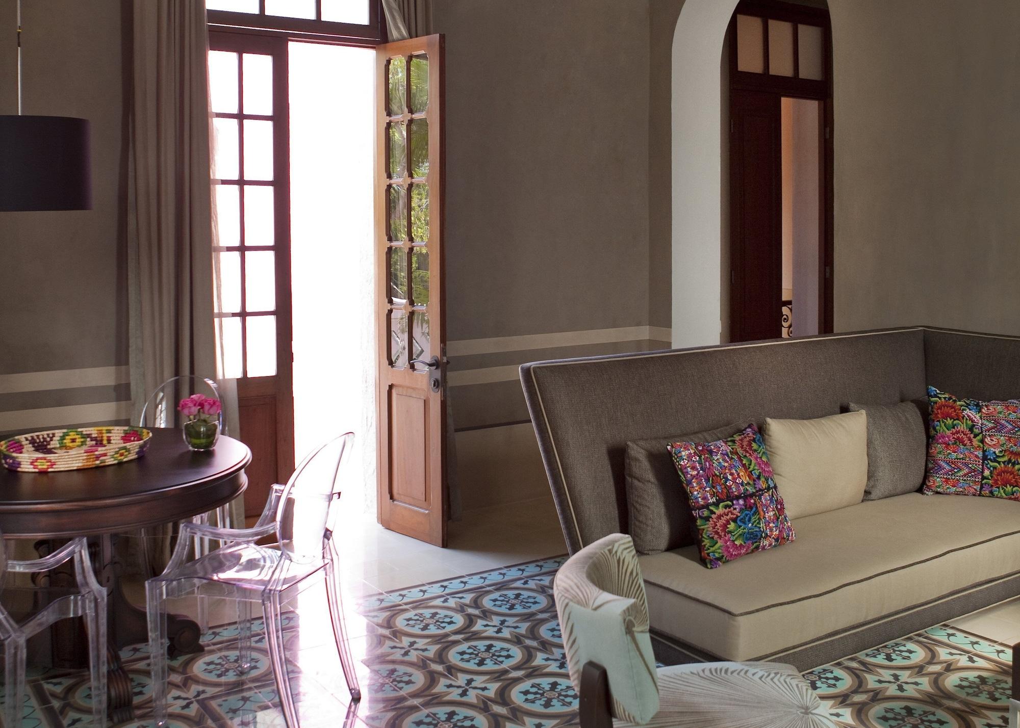 Rosas & Xocolate Boutique And Merida, A Member Of Design