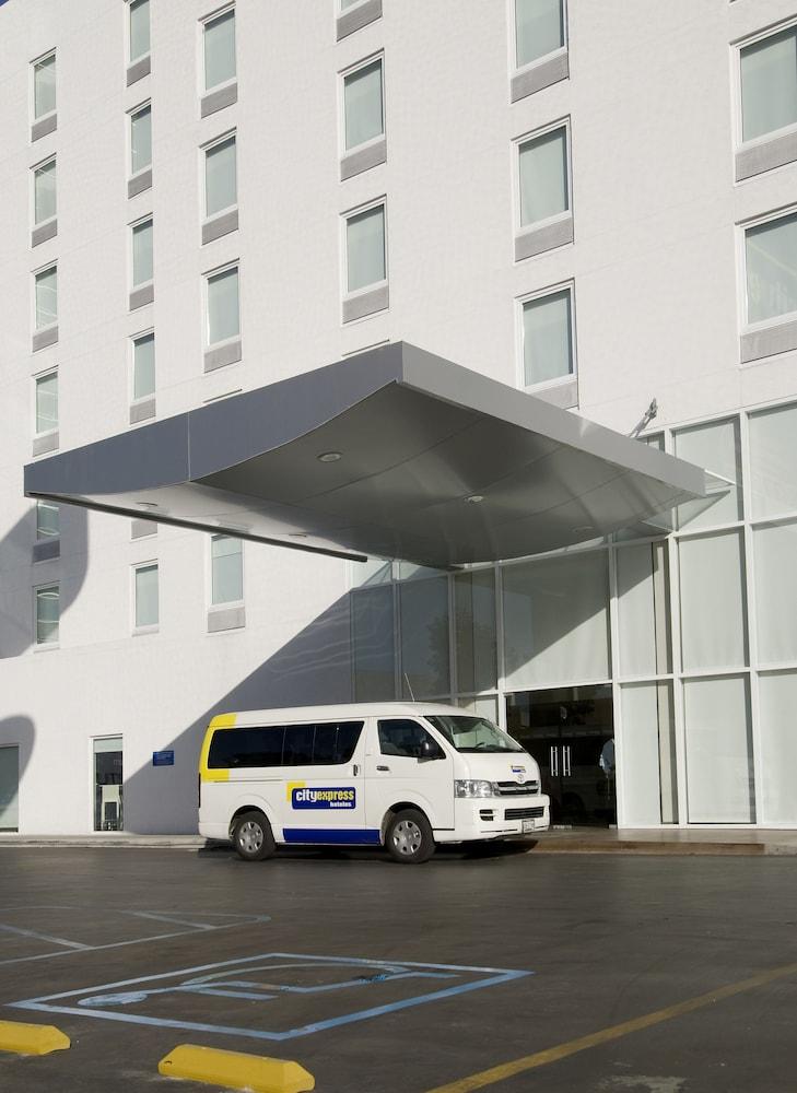 Hotel Express By Marriott Rio Tijuana