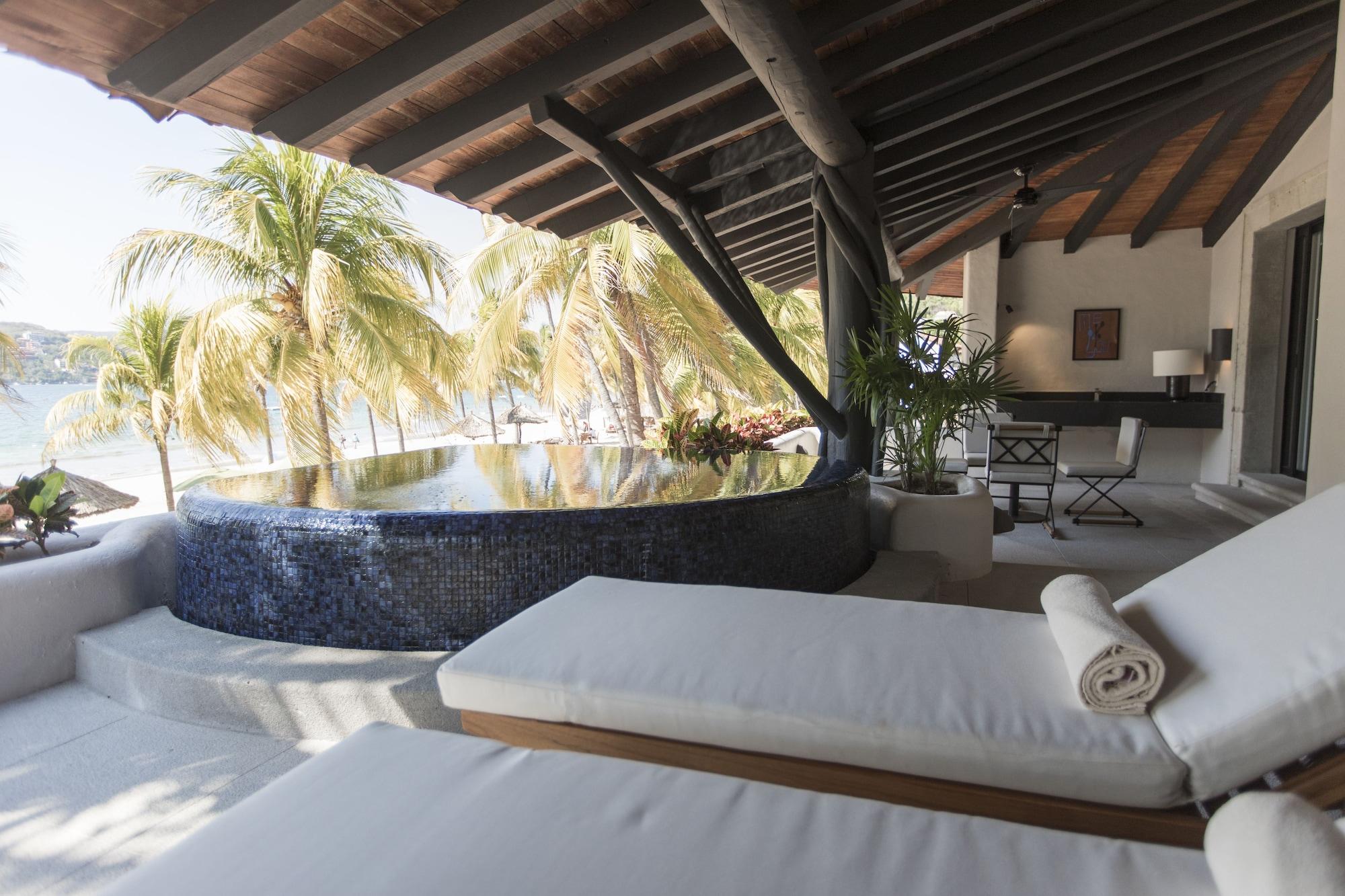Hotel Thompson Zihuatanejo, A Resort, By Hyatt Zihuatanejo