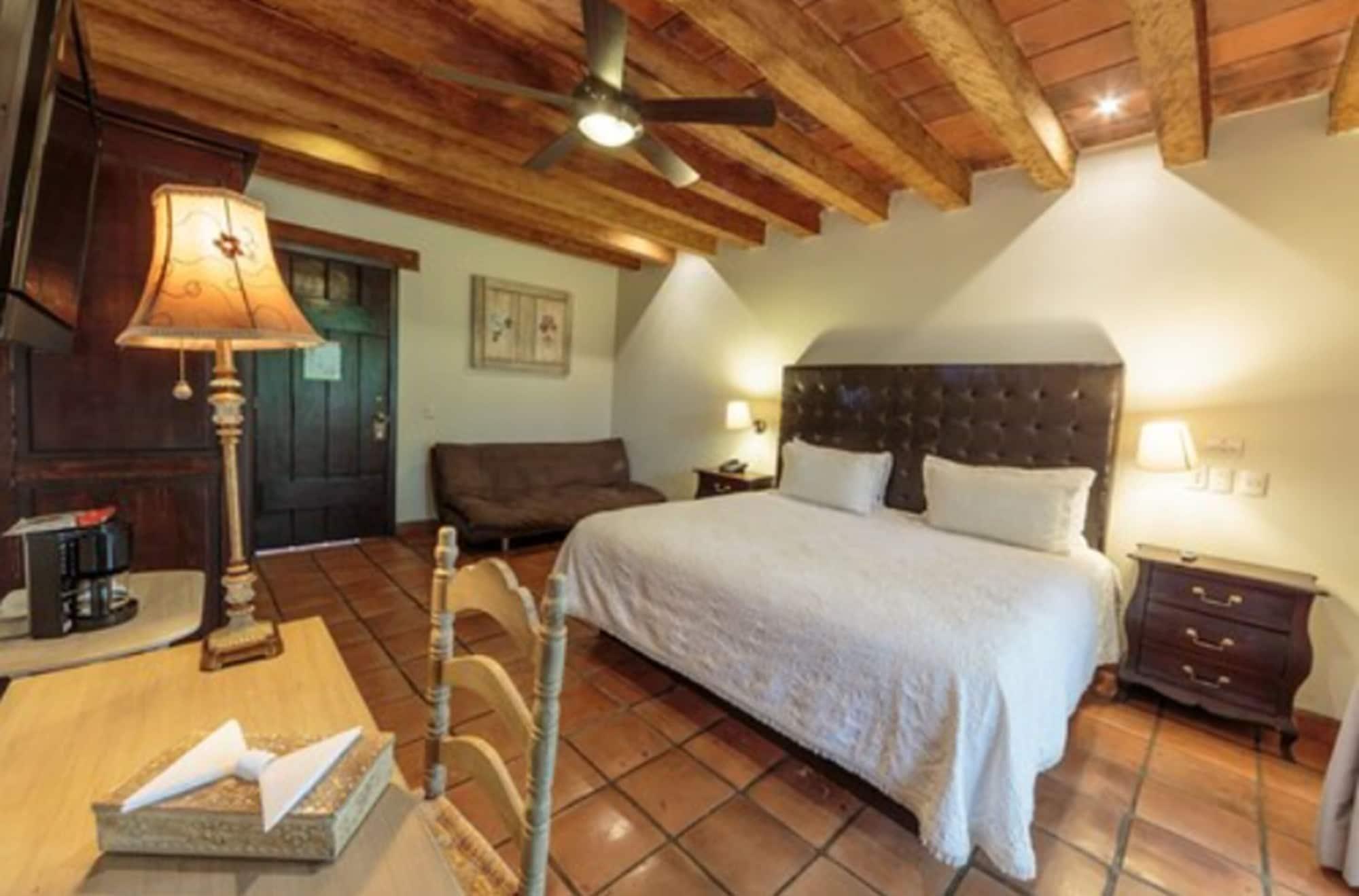 Quinta San Carlos 3*
