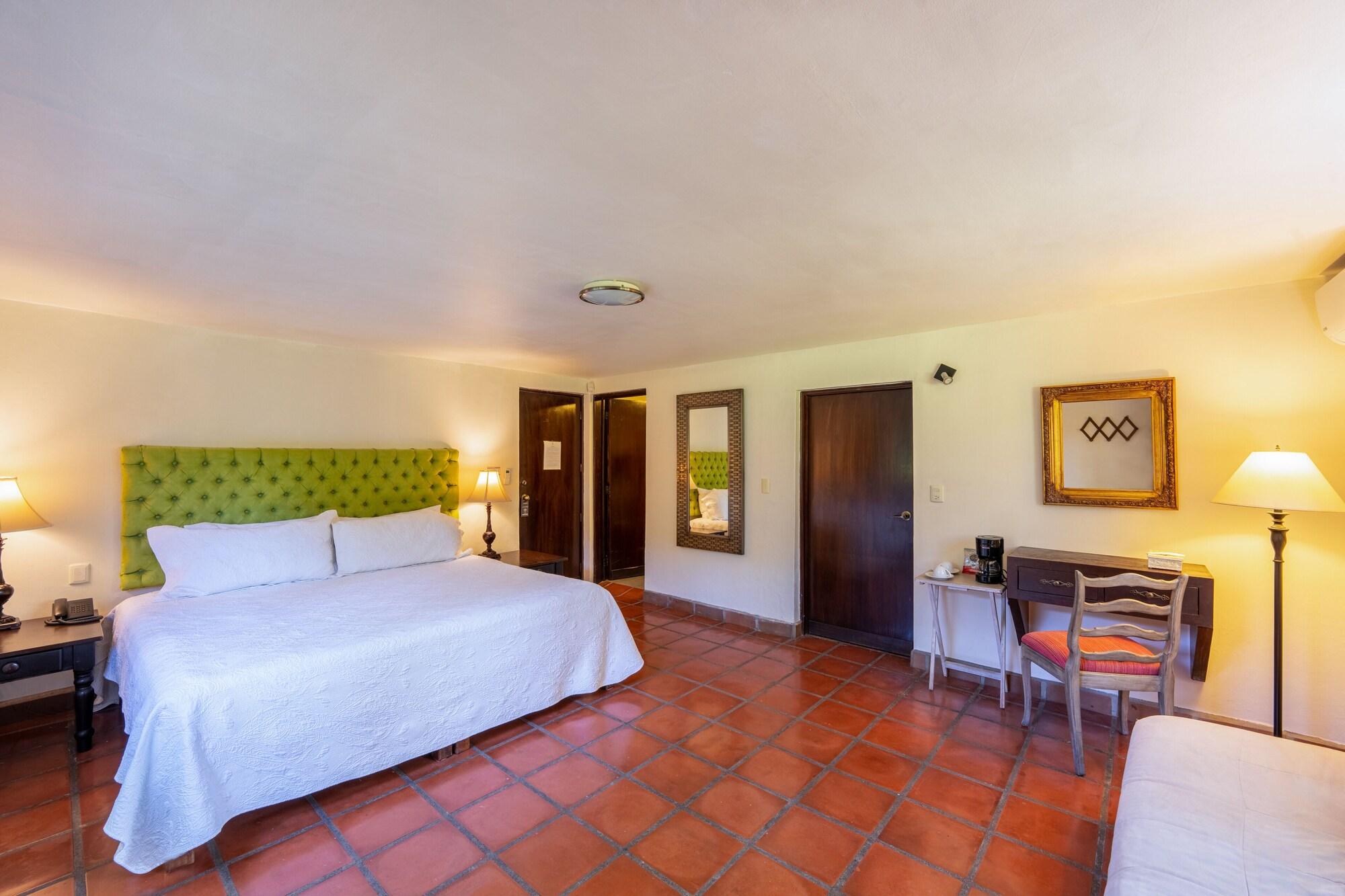 Hotel Quinta San Carlos 3*