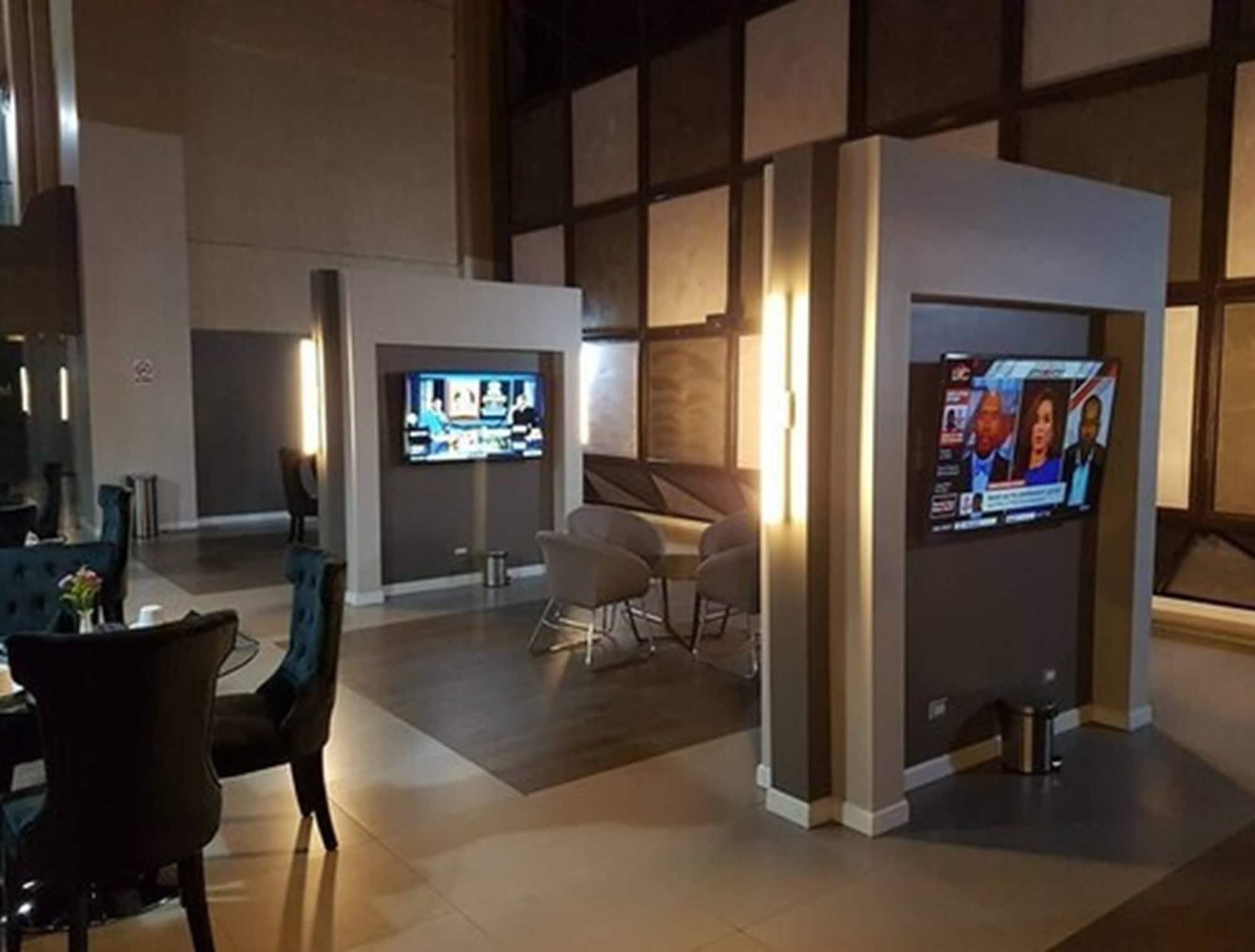 Pueblo Amigo Plaza Y Casino Hotel
