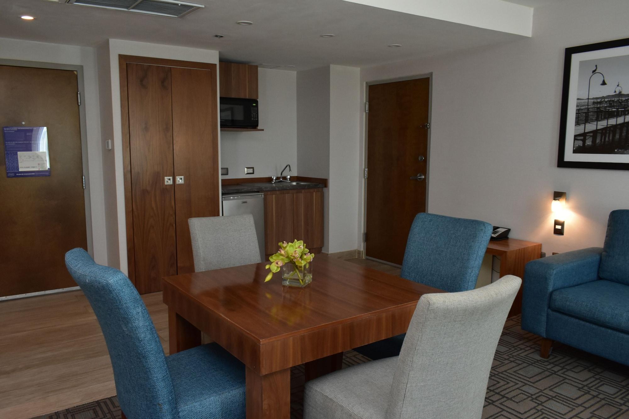 Hotel Hampton By Hilton