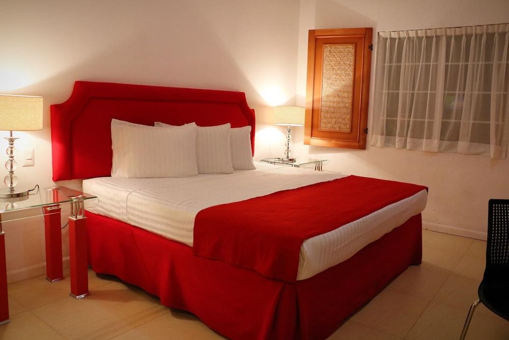 Hotel Zar 3*