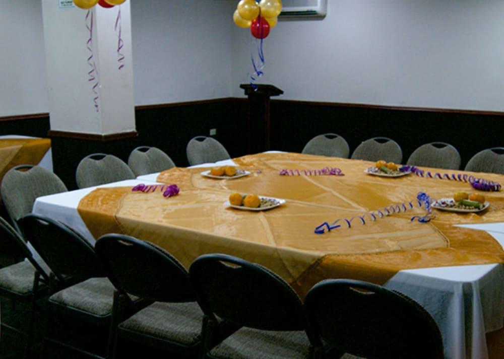 Hotel El Dorado 4*