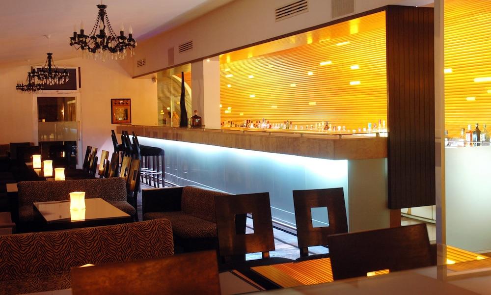 Juaninos Hotel