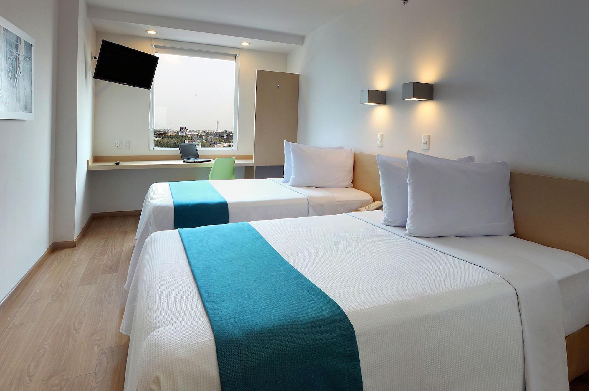 Hotel One Poliforum Leon