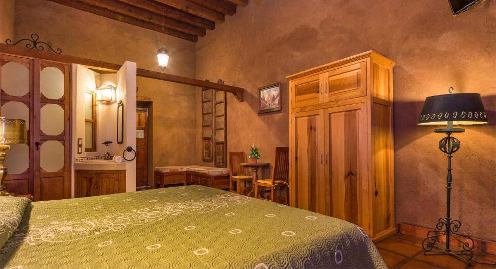 Refugio Del Angel Hotel