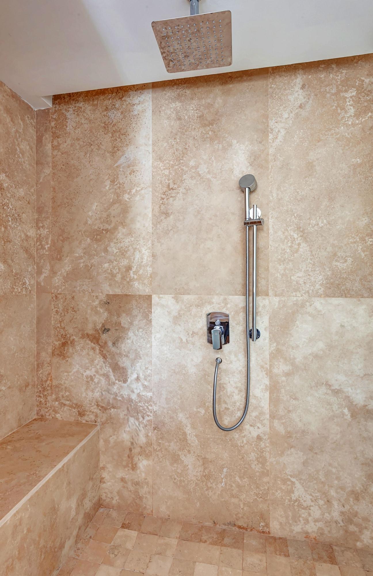Mystique By Royalton, A Tribute Portfolio Hotel