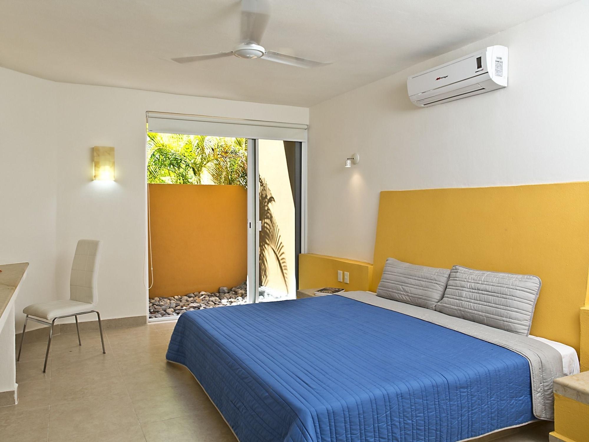 Ixzi Hotel 4*