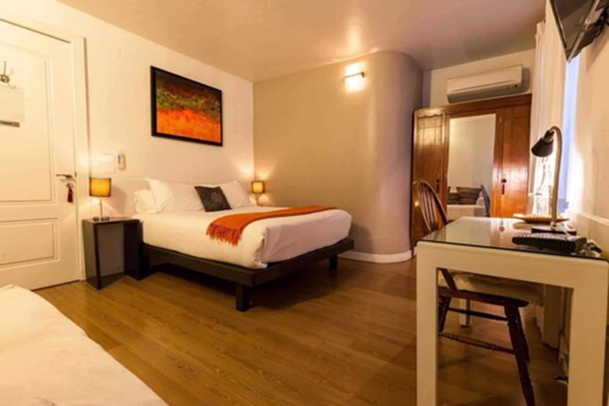 Condesa Hotel