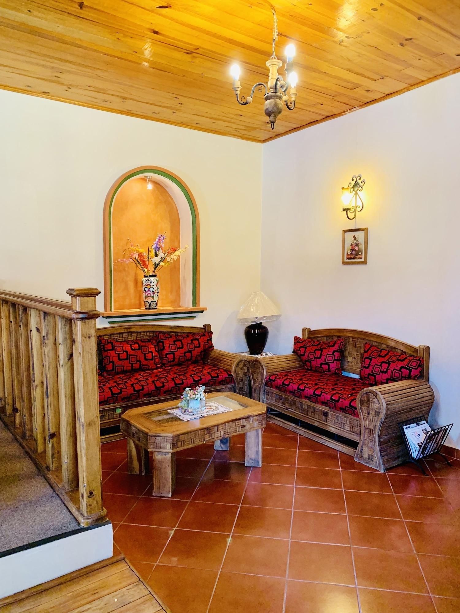 La Casa De Mama Hotel