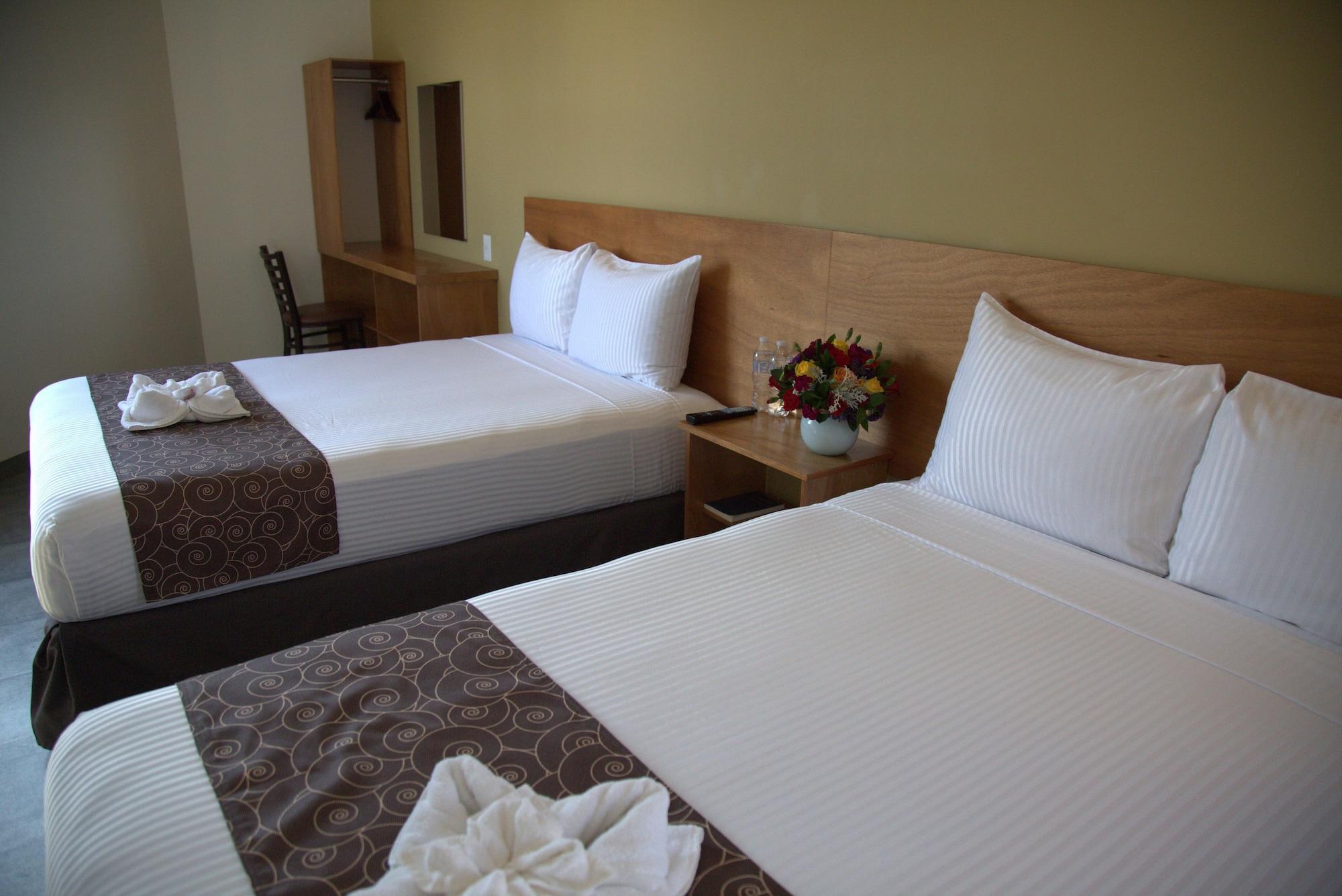 Am Y Plaza Hotel 3*