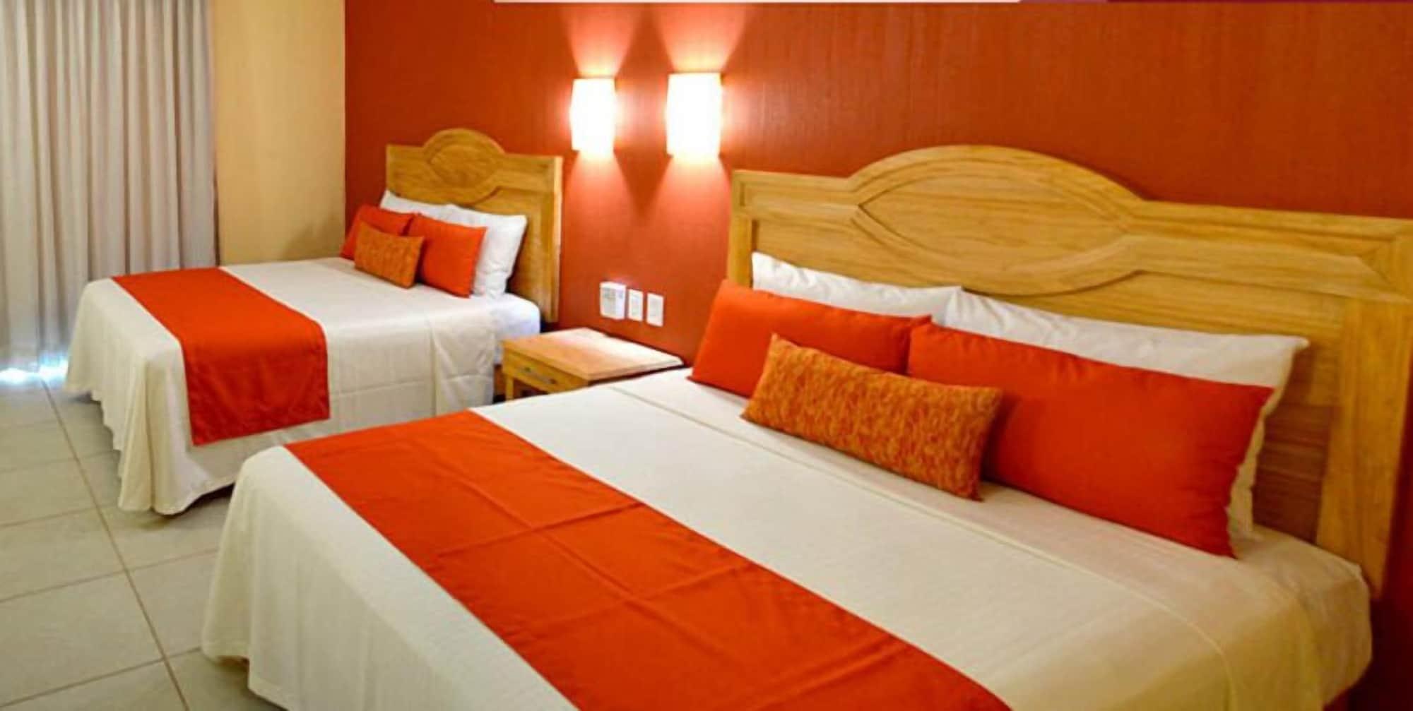 Casa Danna Huatulco Hotel