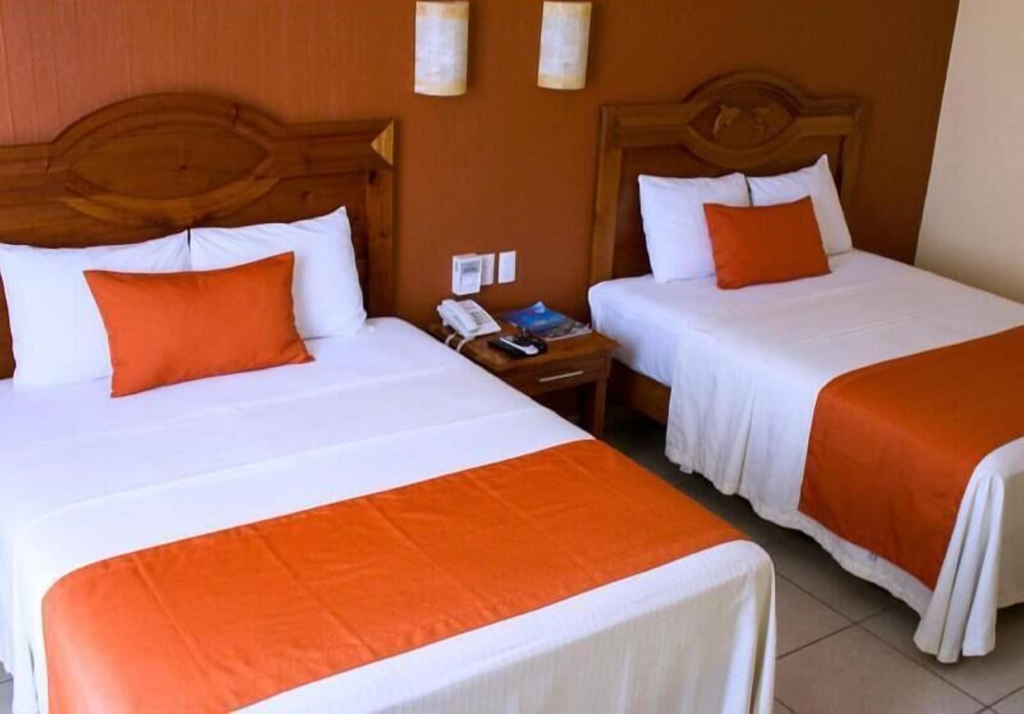 Casa Danna Huatulco Hotel