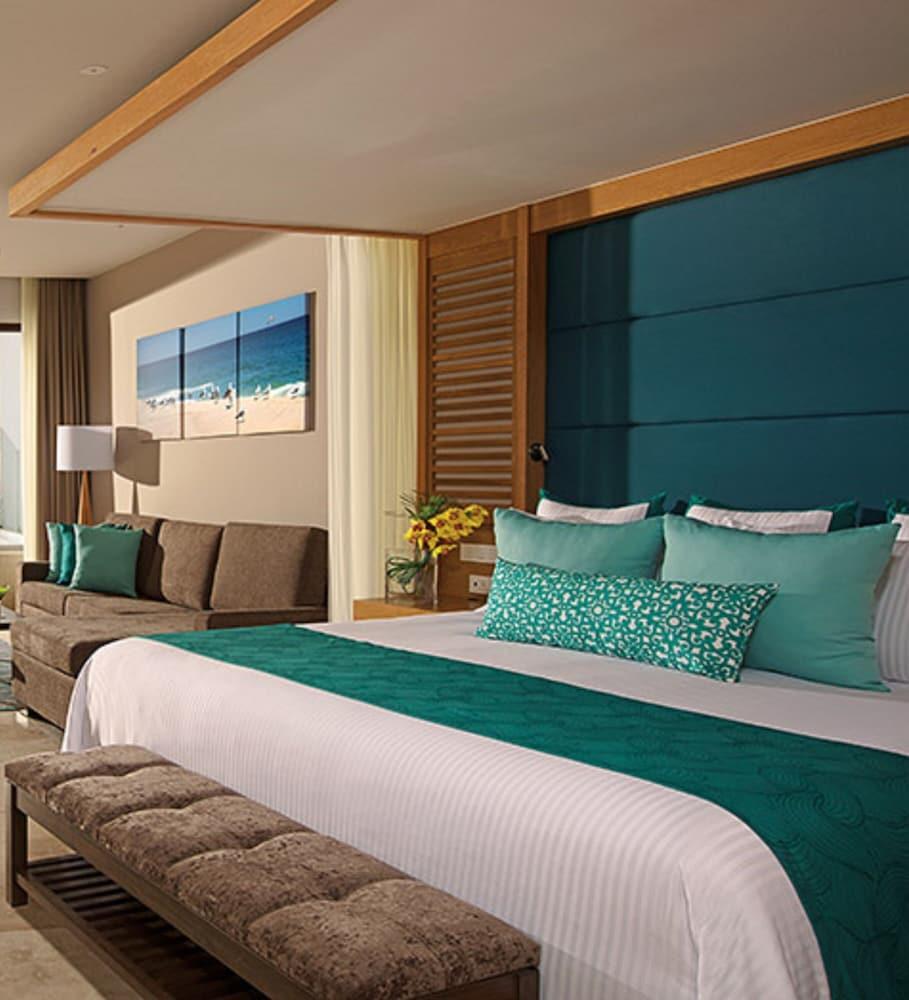 Dreams Playa Mujeres Golf & Spa Resort 5*